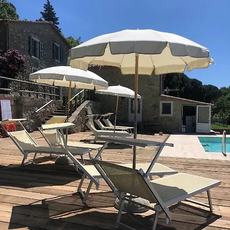 Podere Camaiano ベッド・アンド・ブレックファスト ロッカストラーダ