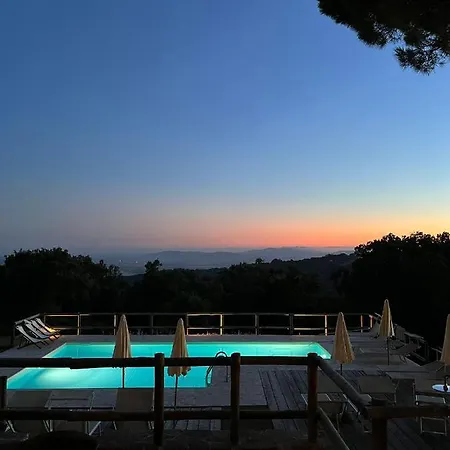 Bed and breakfast Podere Camaiano 3*