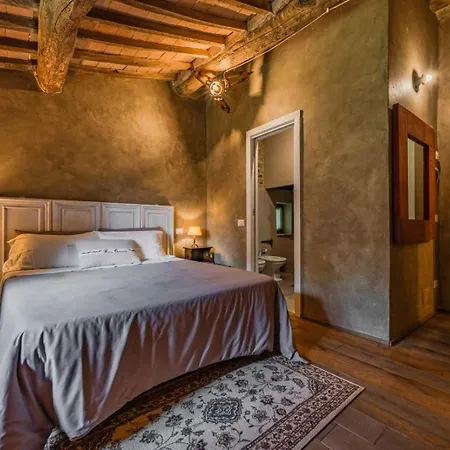 Podere Camaiano B&B 로까스트라다