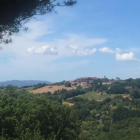 Podere Camaiano 3* روكّاسترادا